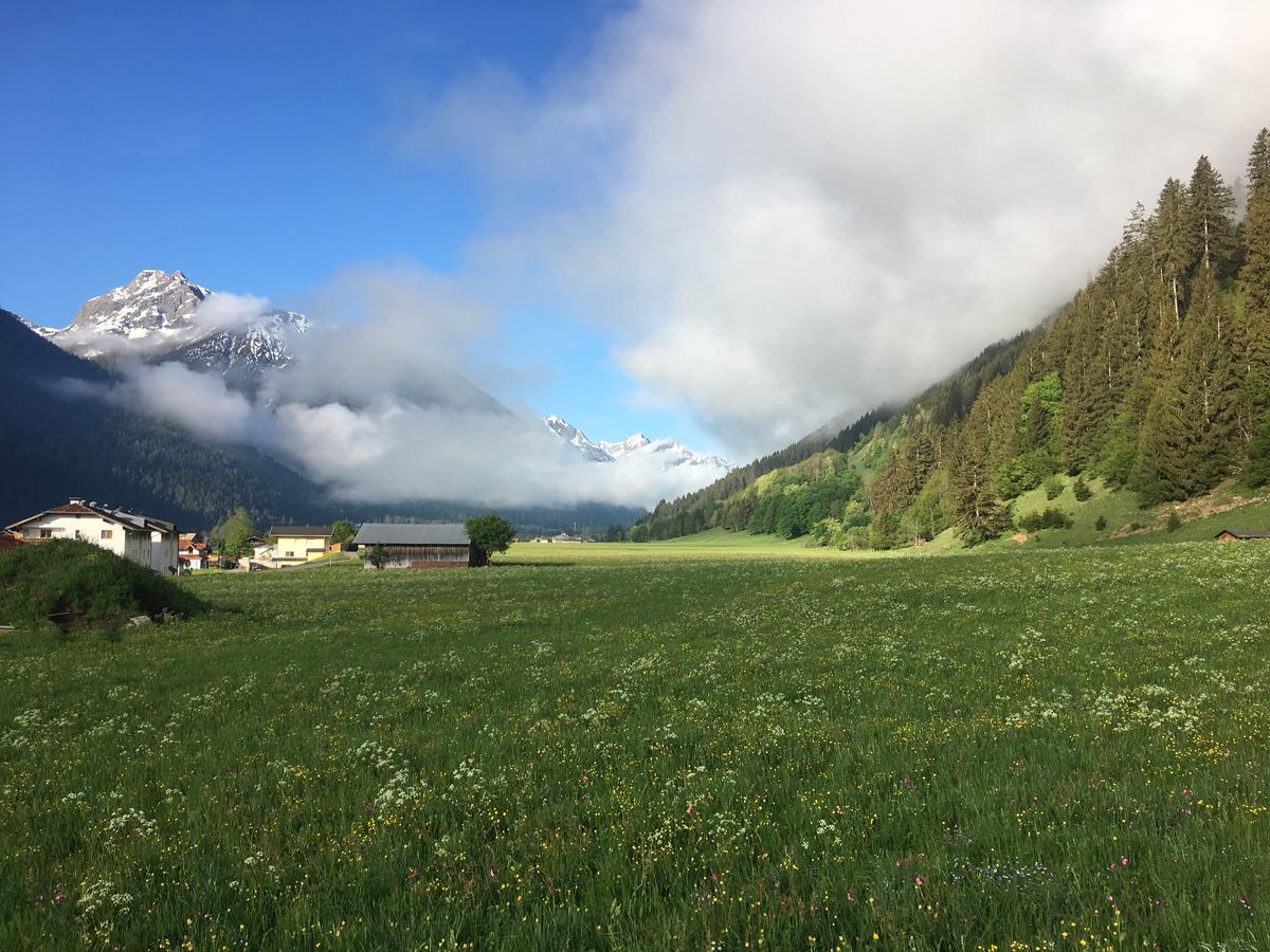 Gasthof Sonne Haeselgehr Häselgehr Exterior foto